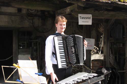 Auftritt im Freilichtmuseum Neuhausen ob Eck 2009