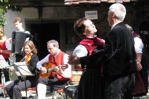 Auftritt im Freilichtmuseum Neuhausen ob Eck 2009