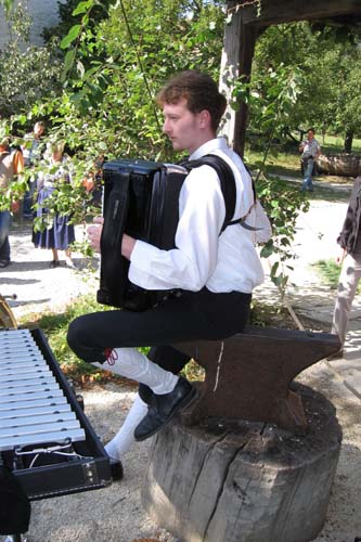 Auftritt im Freilichtmuseum Neuhausen ob Eck 2009