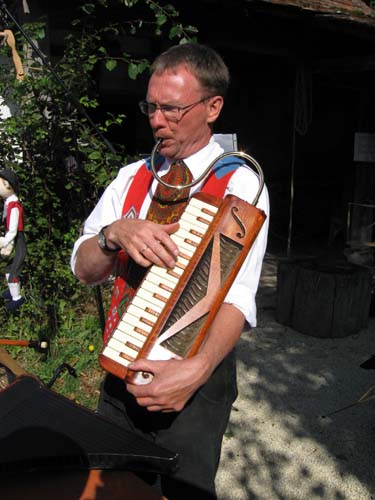 Auftritt im Freilichtmuseum Neuhausen ob Eck 2009